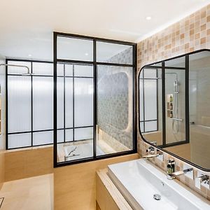 Maison L'OCCITANE Deluxe King Room